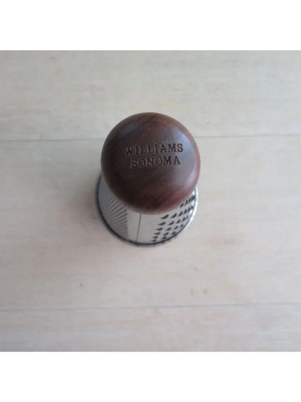 Williams Sonoma Stainless Steel Walnut Knob Handle Conical Cheese Grater Discont
